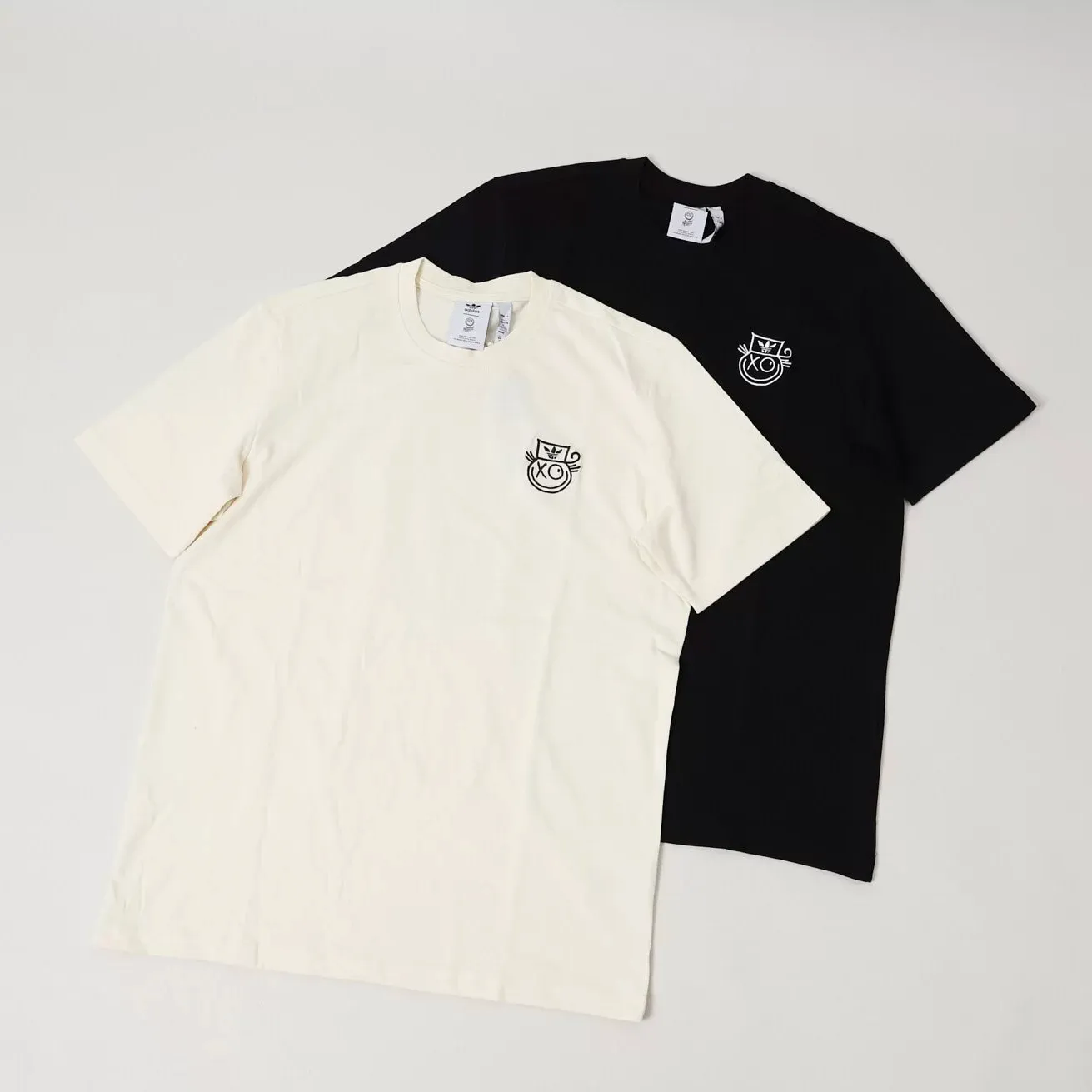 Adidas Originals x André Saraiva Tee [HL9240]