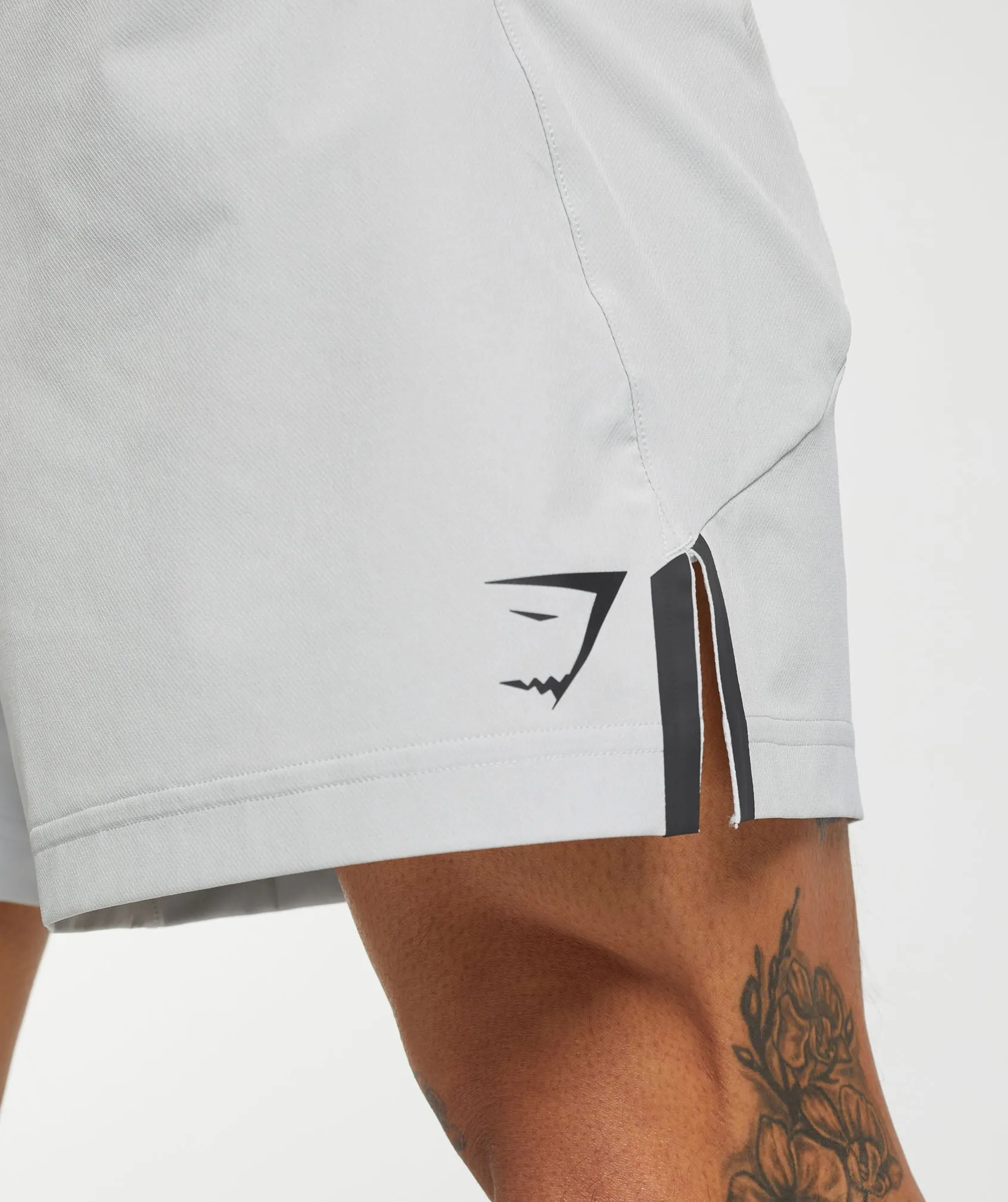 Gymshark Apex 7" Hybrid Shorts - Light Grey