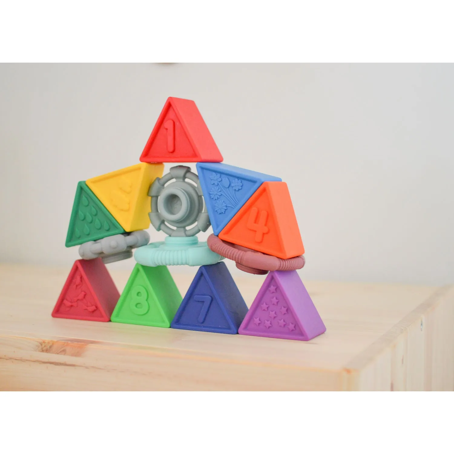 Jellystone Designs Triblox - Rainbow