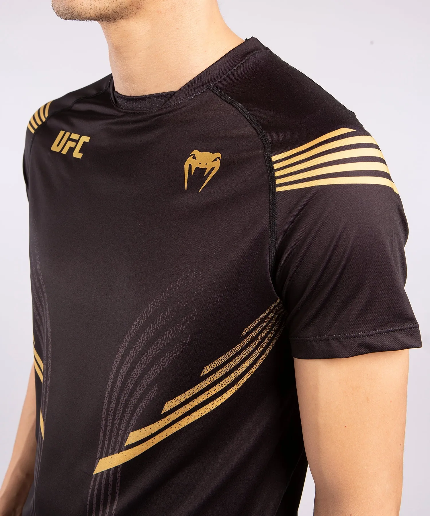 UFC Venum Pro Line Men's Jersey - Champion